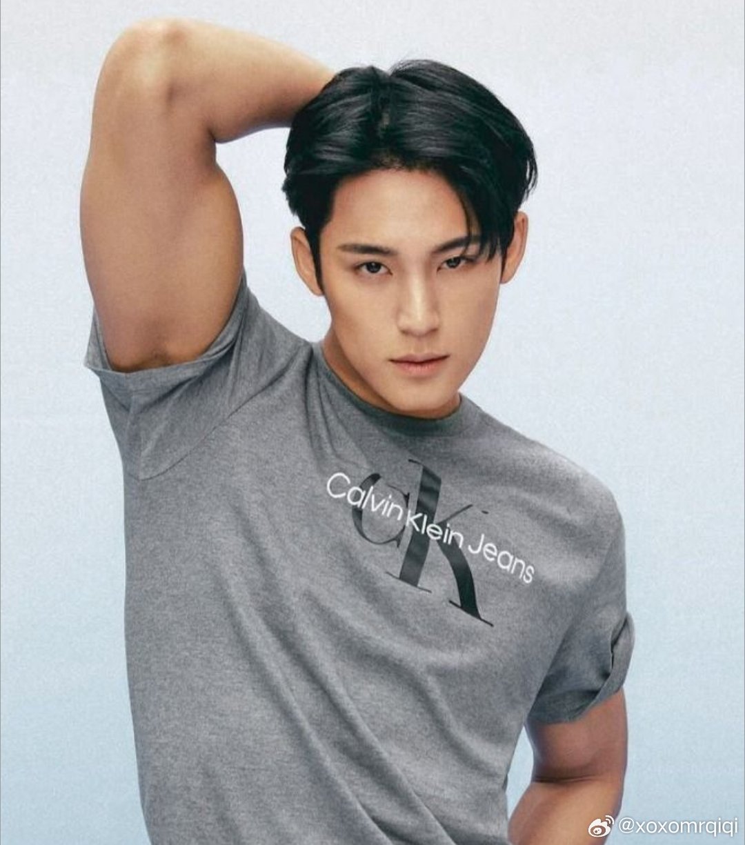 据官方消息，SEVENTEEN金珉奎（Mingyu）将于9月10日入伍服役。 