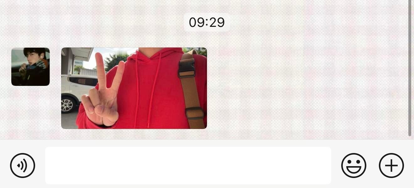 crush突然给我发照片怎么回…❓ ！！！ ​​​
