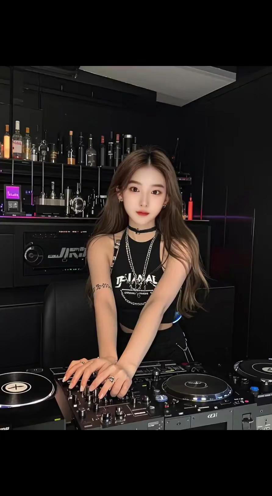 女dj 酒吧 音乐分享
