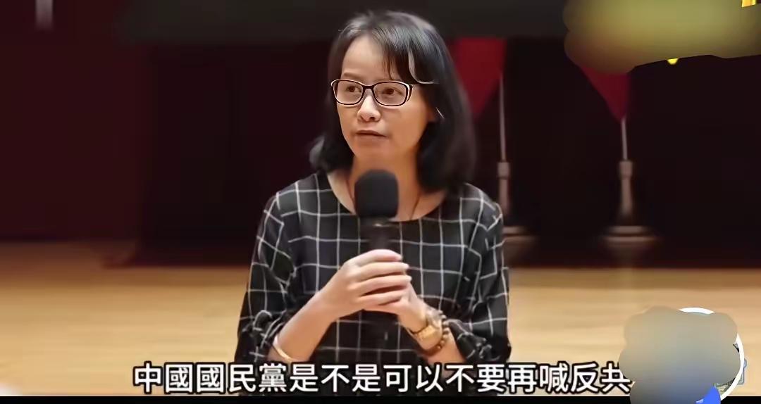 台湾省台北女子高中的区桂芝老师近日公开喊话中国国民党主席郑丽文，直言