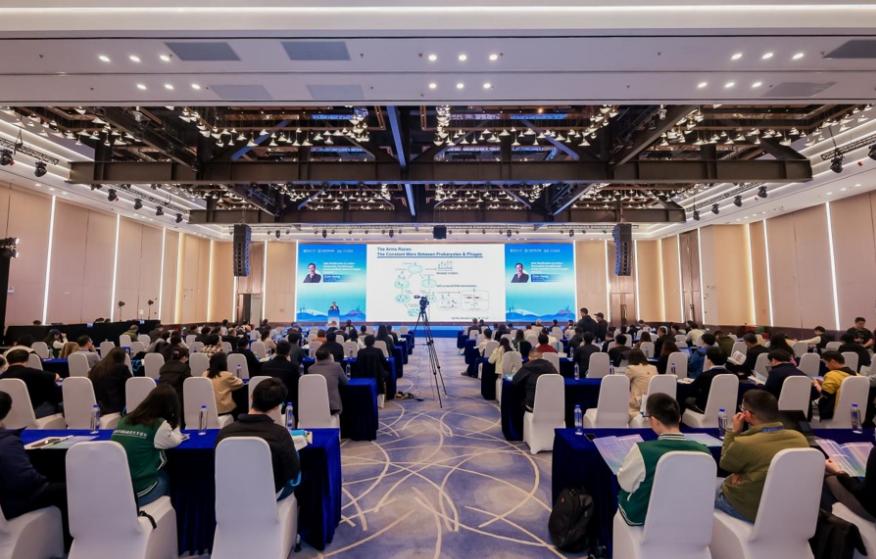 🧬 全球合成生物学大佬齐聚上海！这场论坛刚开幕就扔出“王炸”成果🚀
今天（3