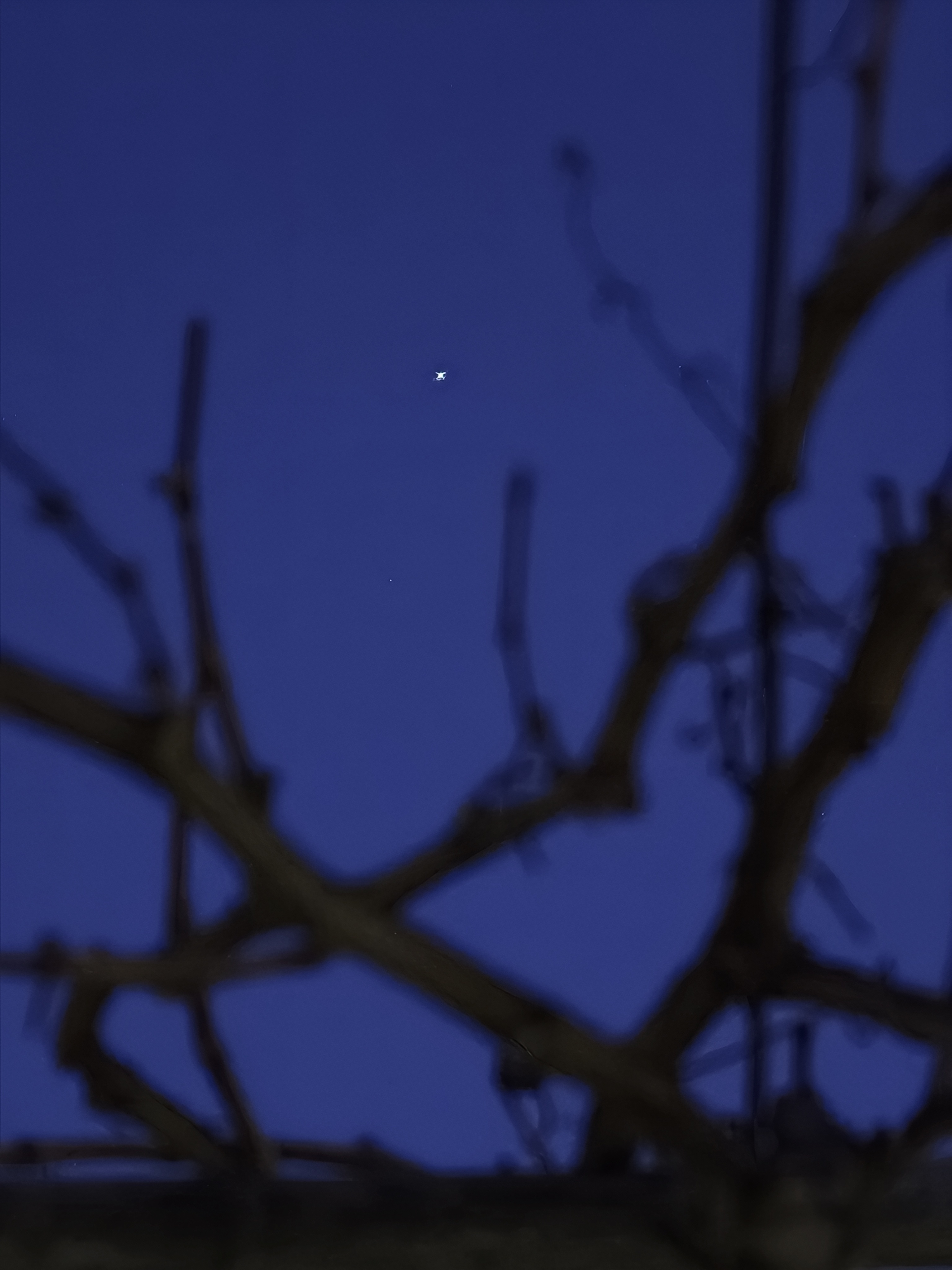 刮了几天大风，空气干净多了华北的冬天就是这样，没风起雾霾，有风冻得人发抖 