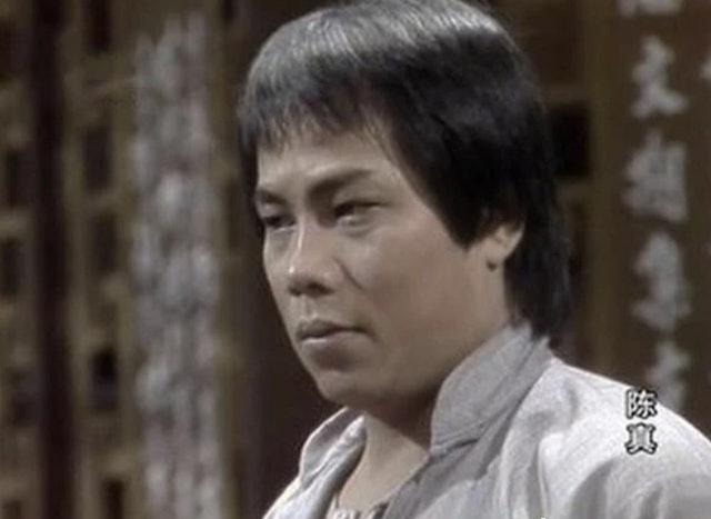 让陈真这个角色人物火遍大江南北的其实是梁小龙，他的几部电视剧让国内观众认识了霍元