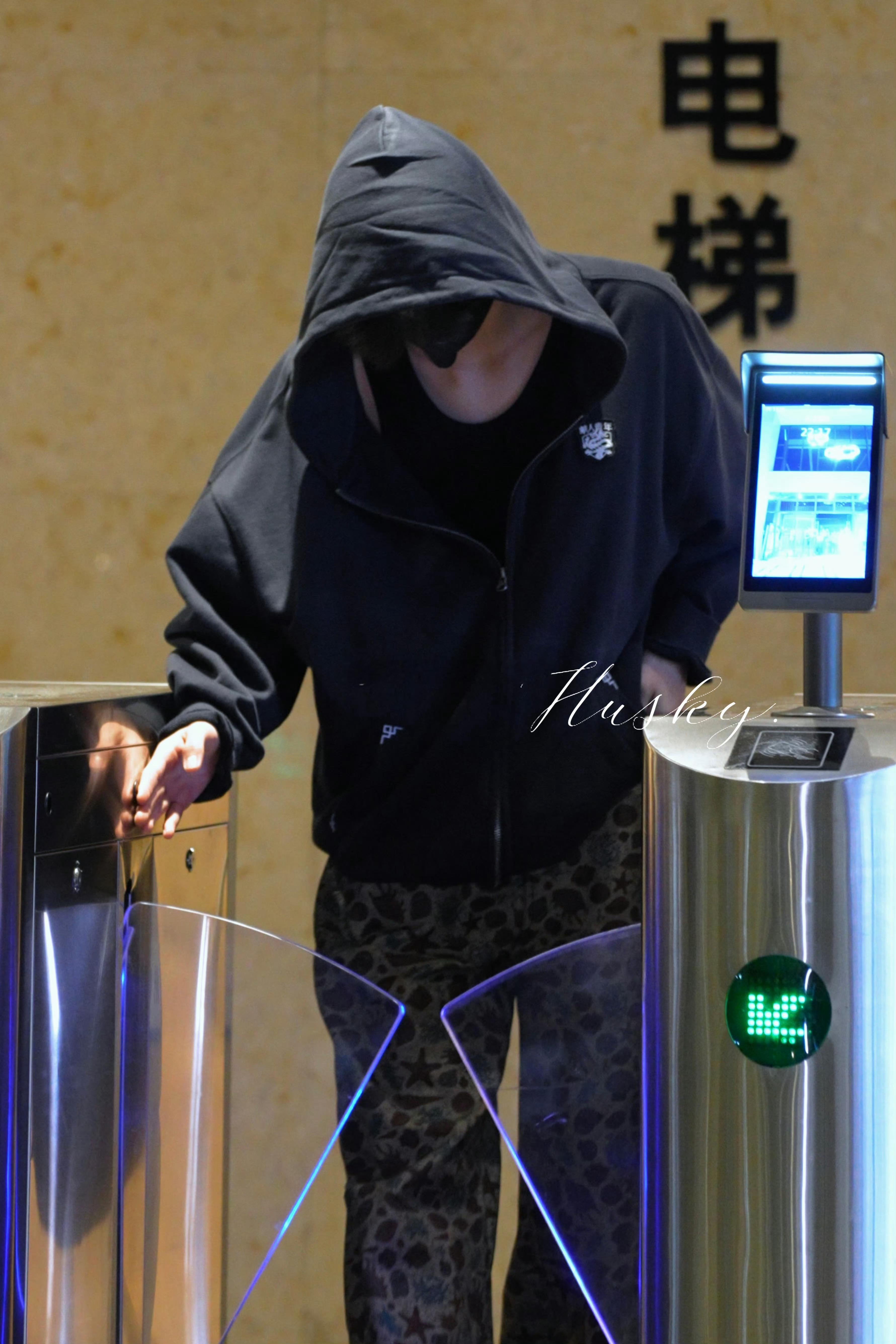 🎀二班张奕然李煜东练习室上班～ 