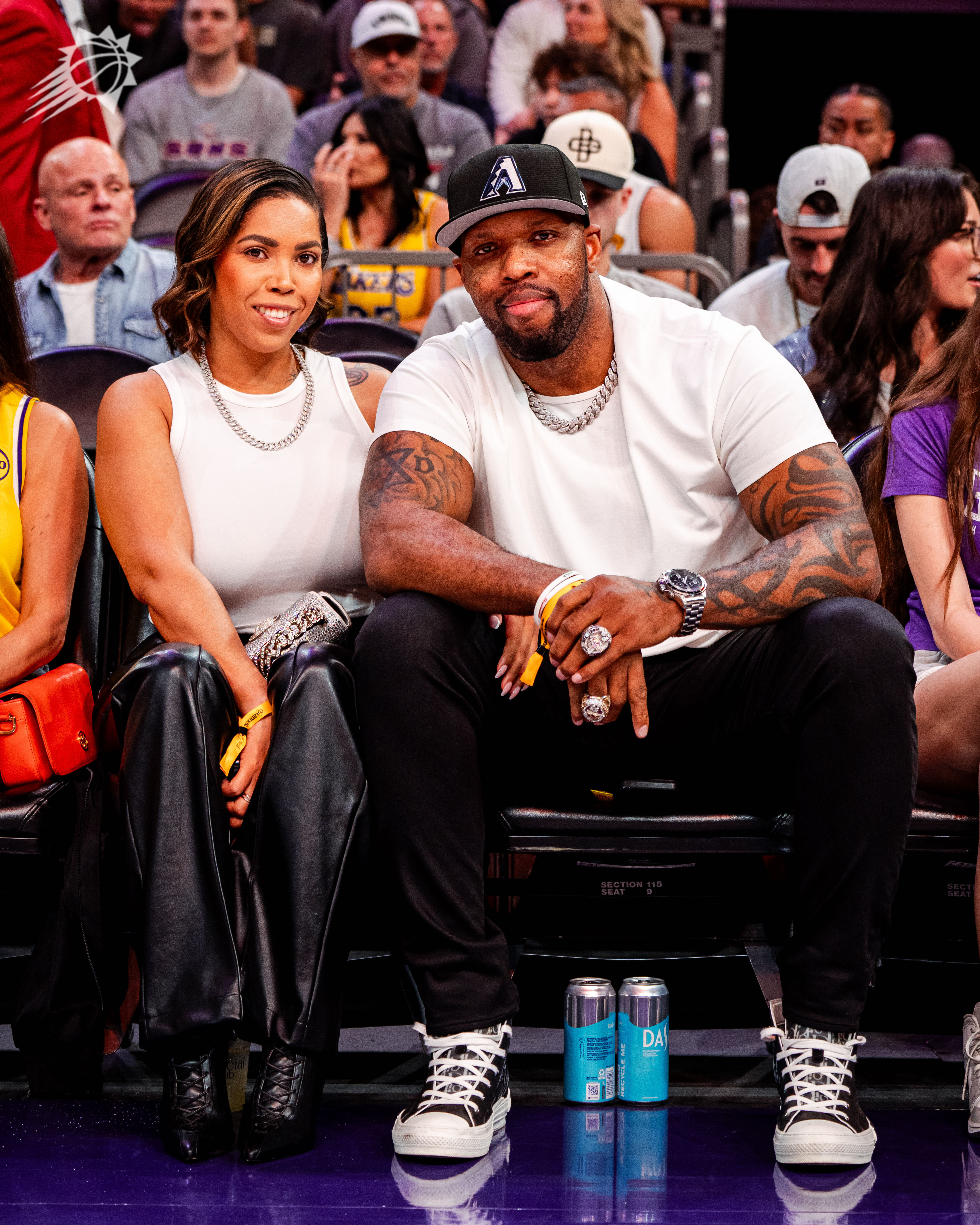 重磅嘉宾前来观战！无奖竞猜👀 【提示：🏈】菲尼克斯太阳 ｜旭日东升 ｜湖人v