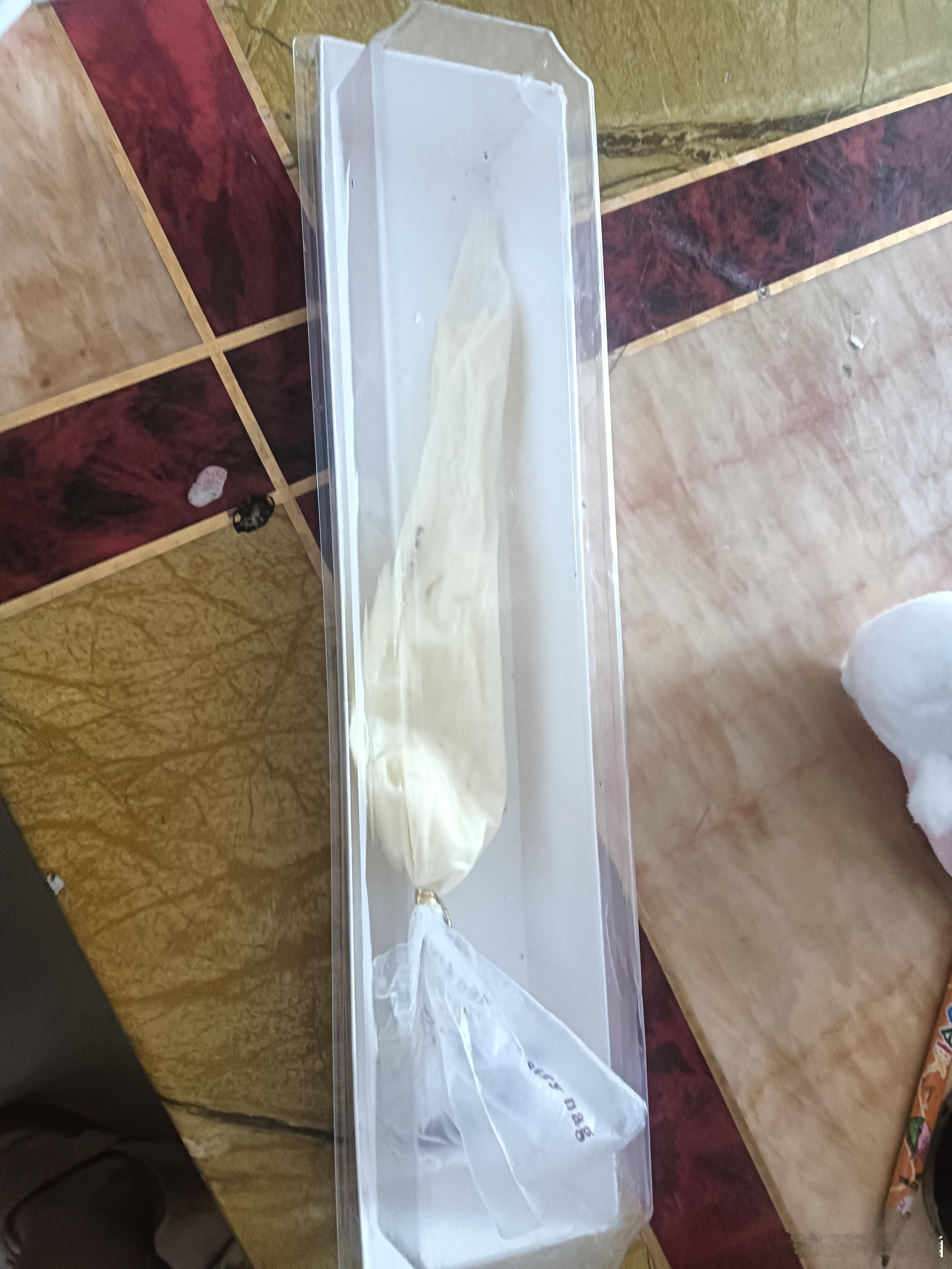 娃的假期好欢乐！娃说：公公给我买彩虹糖。我爸：没有钱，你给我啊！娃：我妈妈有闹着