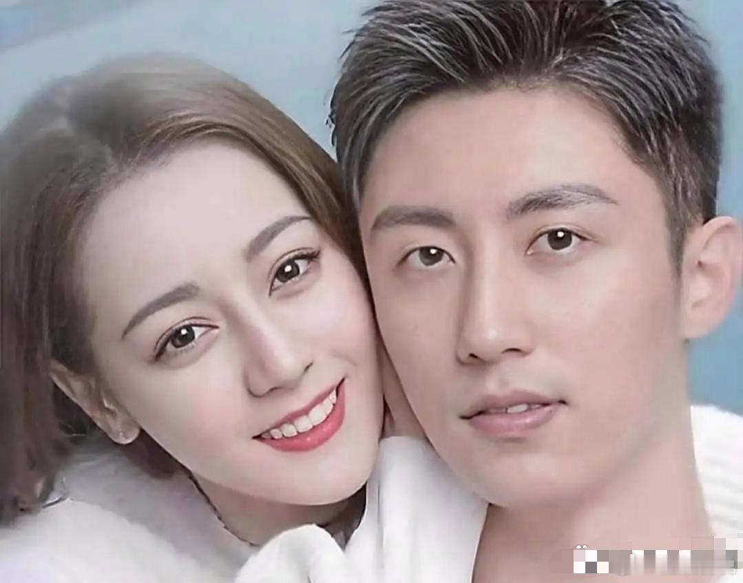 狗仔曝出双一线情侣猛料。他俩爱得死去活来，都到买婚房、见家长的份儿上了。关键是还