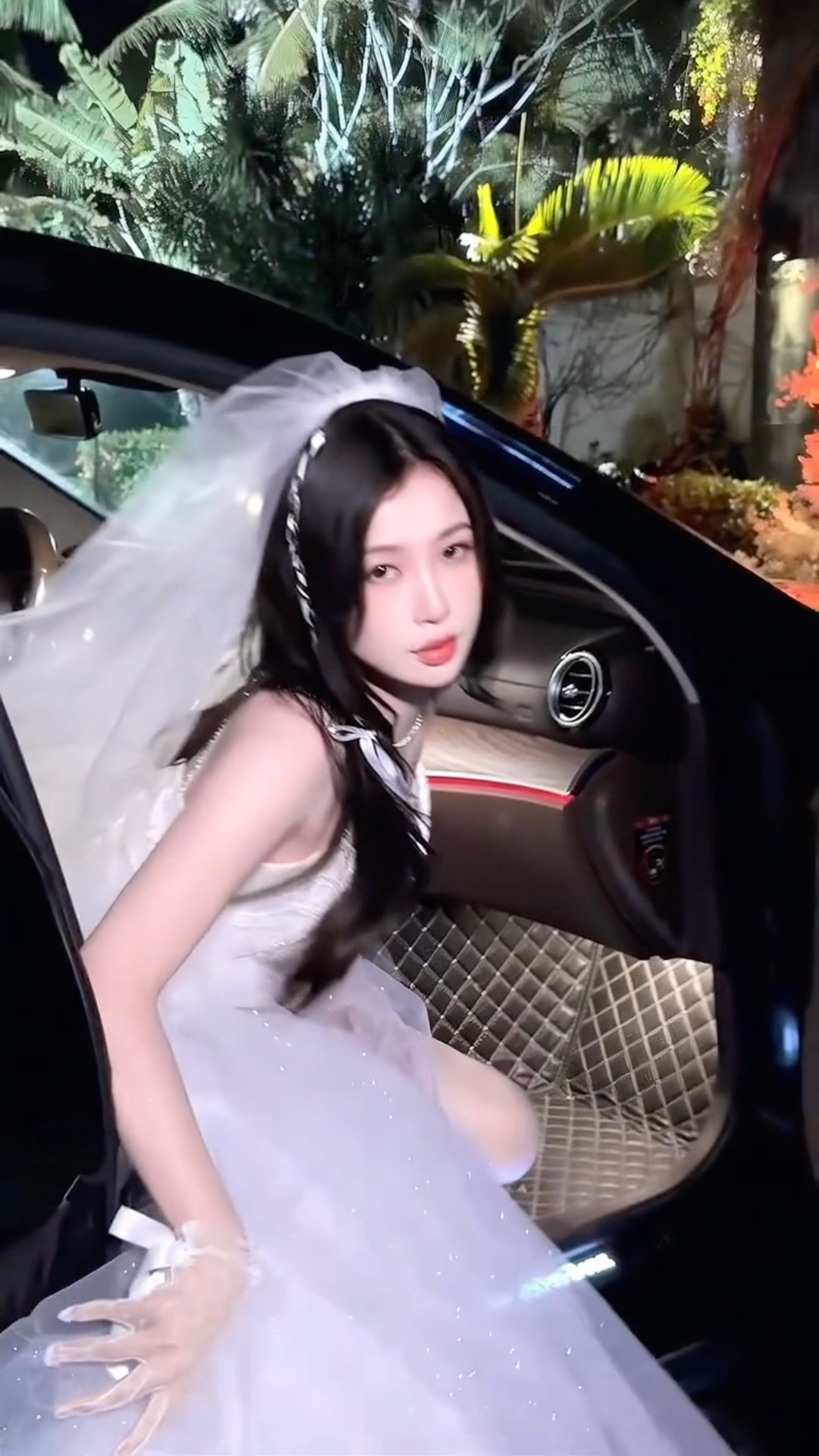 婚纱婚纱 网剧双轨