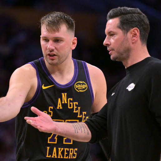 雷大神表示，东契奇在腿筋拉伤的康复过程中，精神状态非常好。MD人家身体被你消耗了