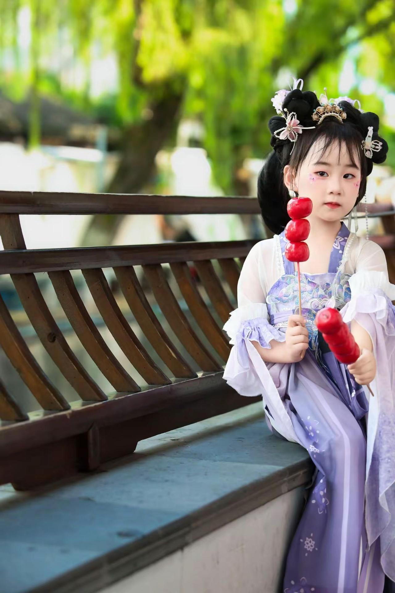 爱臭美的小仙女