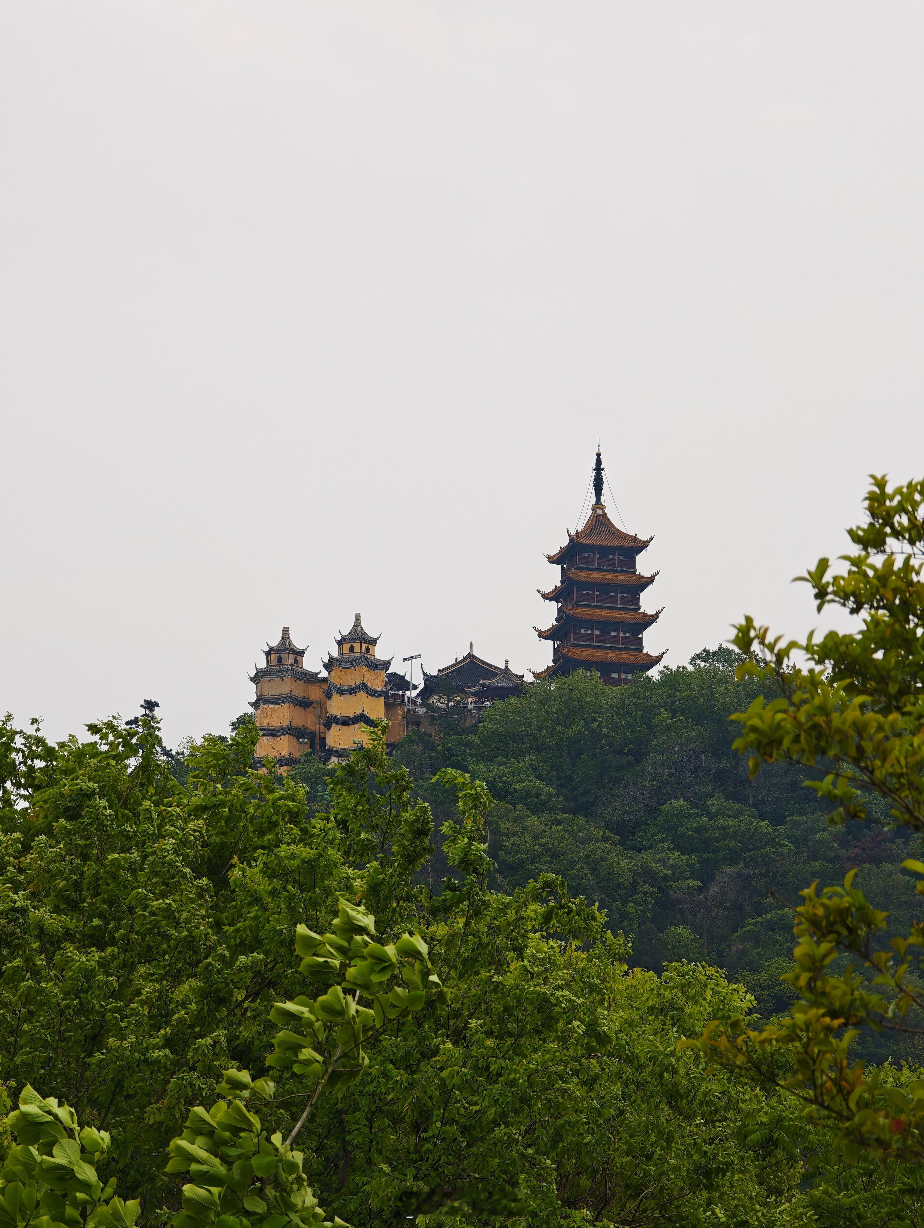 南通狼山景区半日游，上次来的时候是14年，带着车友来自驾游… 南通