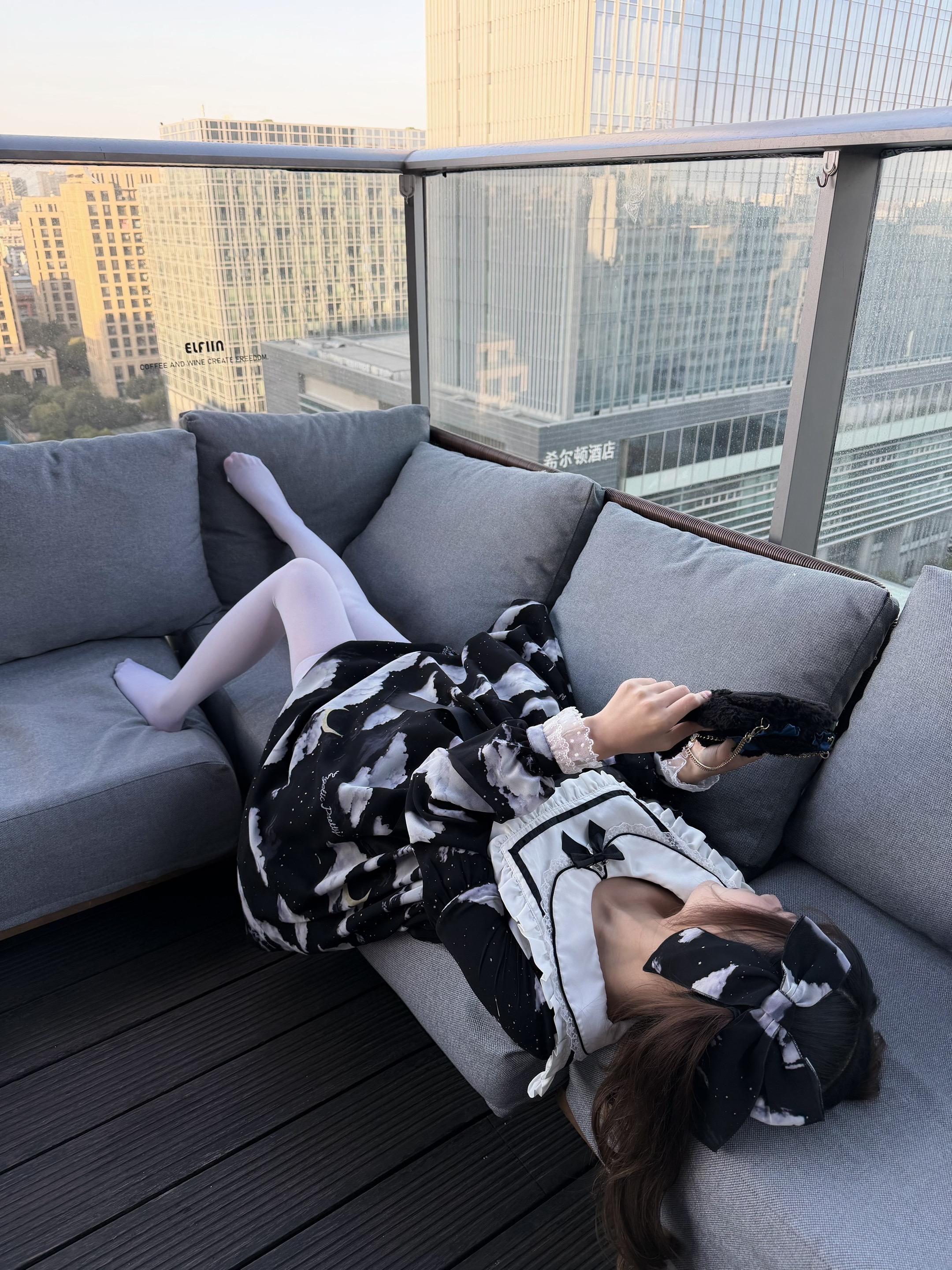 主播 这文案能钓到妹子吗 能的话我也用