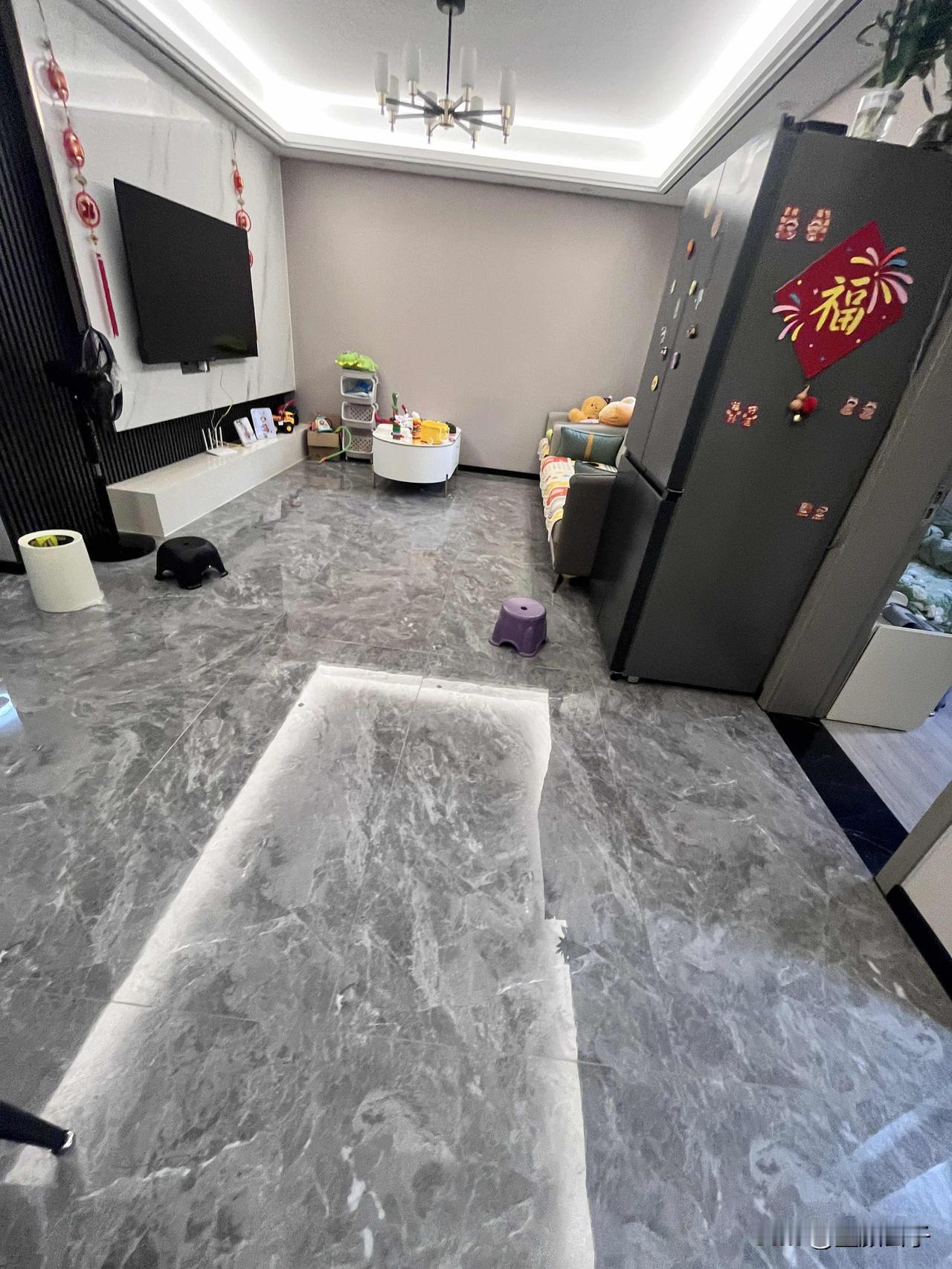 原来网上说的是真的。希望你过的好的，永远都是陌生人。

当你通过自己的努力，买了