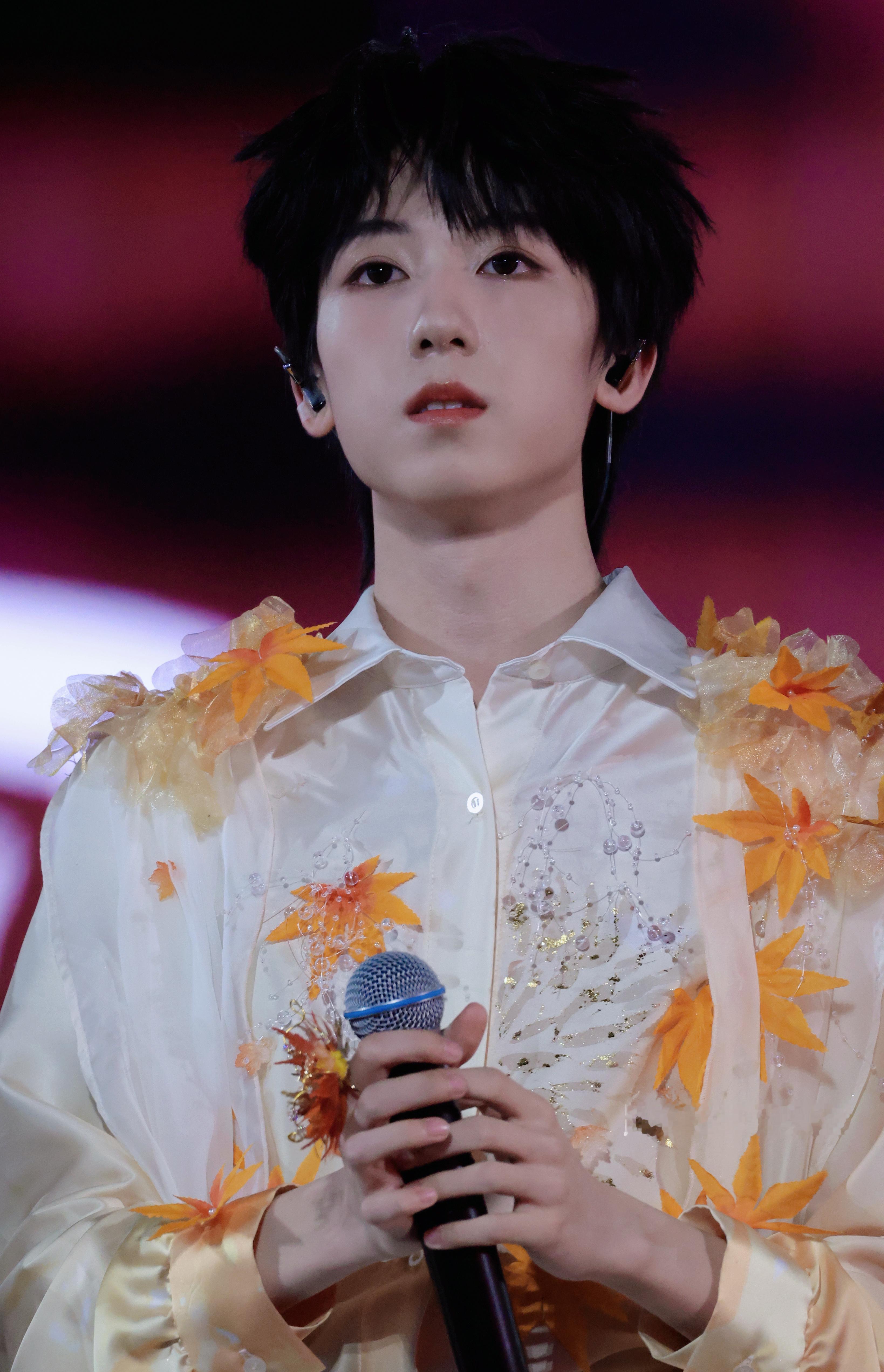 【TF四代】王橹杰黄昏晓 . 新音节目单 杨博文 陈奕恒 王橹杰 张函瑞 < 黄