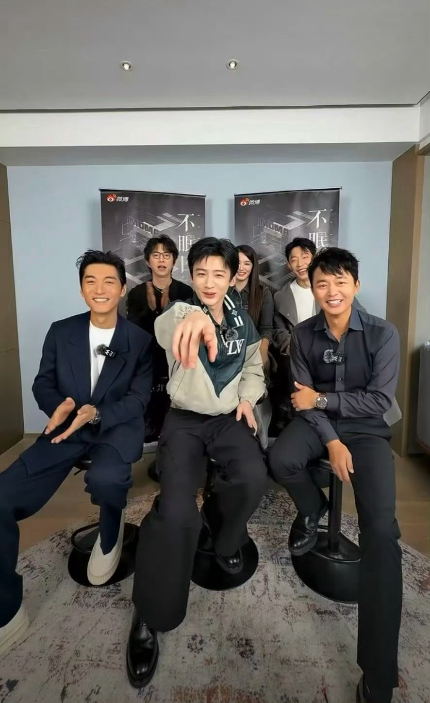 白敬亭急得只想捂嘴谁能来懂懂白敬亭的演技 真的有被他给硬控了 快都来看我们不眠日