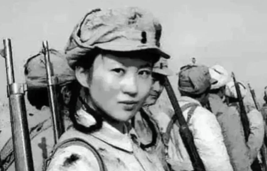 1941年，一女八路在老乡家养病，不料，被贪心的邻居出卖，告了密，很快，日军包围