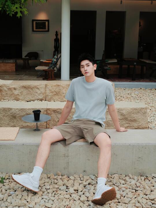 一起奔赴盛夏吗