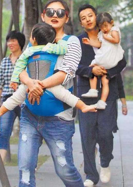 好遗憾！大S的两个小孩继承不了妈妈多少遗产了！
大S被曝遗产存款仅剩人民币42万