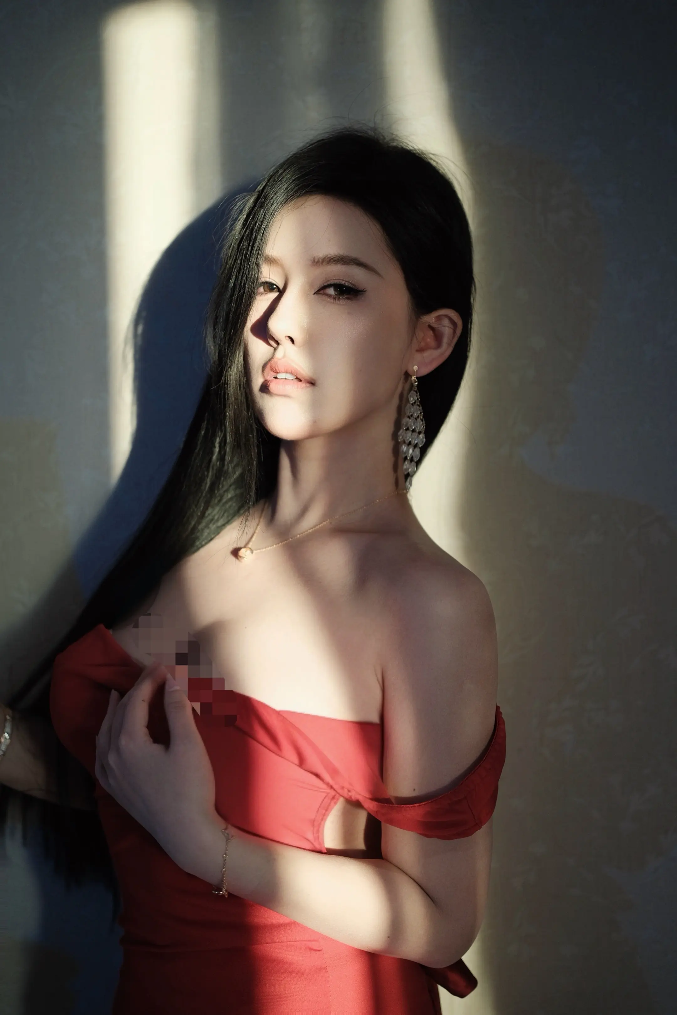 如果全世界都指责你 那姐姐就蹲下来抱抱你