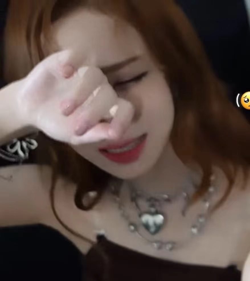 小哭包🥺 