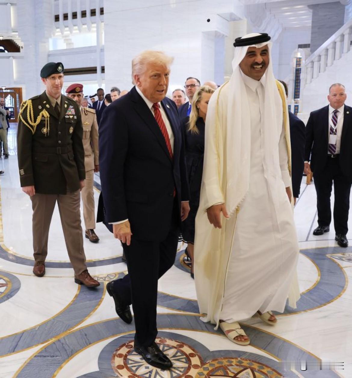 突发消息！就在以色列总理内塔尼亚胡访问美国之际，特朗普再次对伊朗发出严重威胁。当