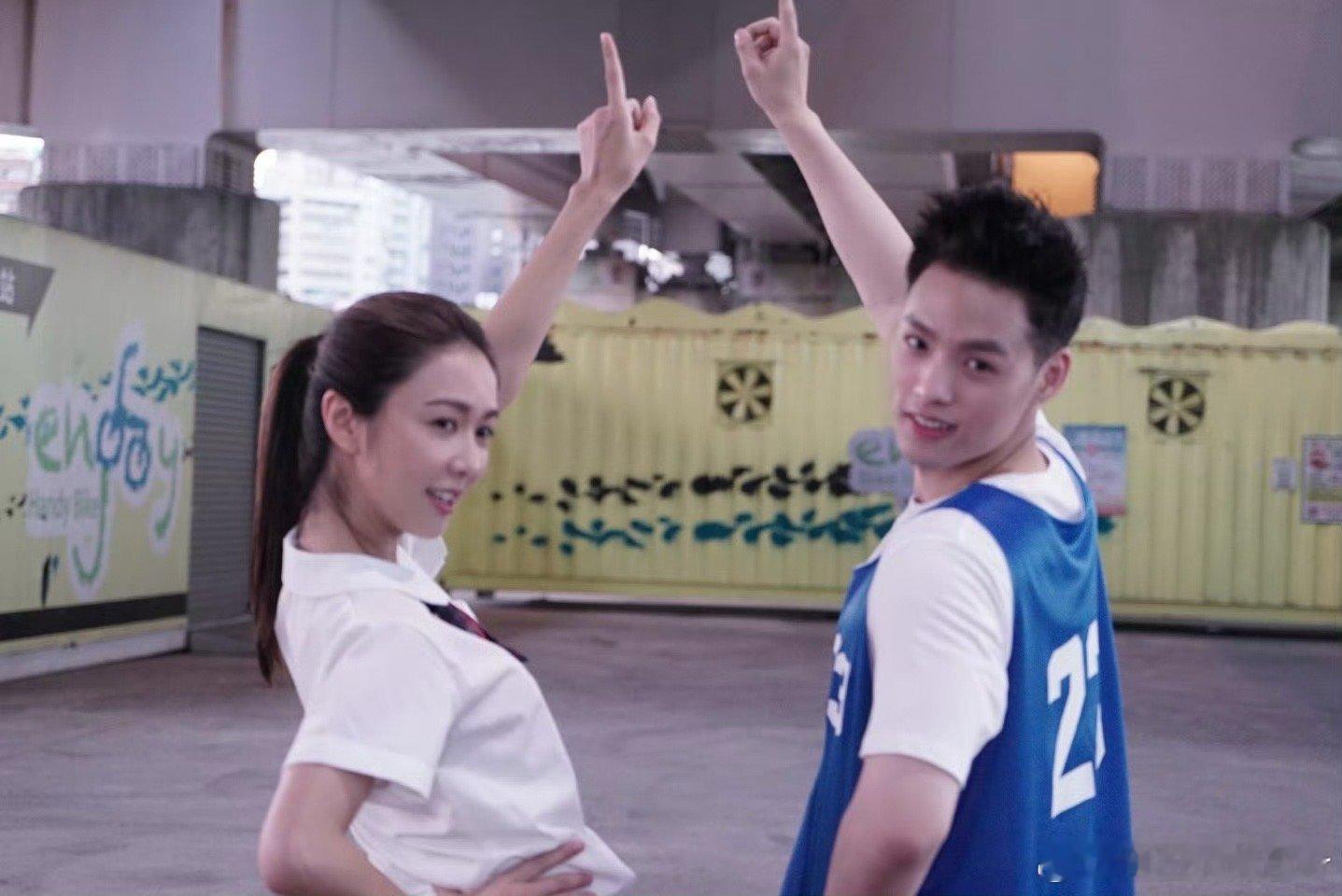 薛凯琪董又霖原来早就认识原来不是初见是重逢！两人早年羁绊被扒，这波回忆杀太意外