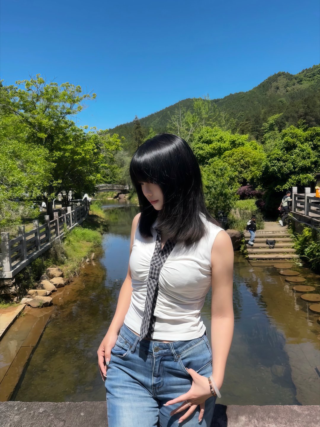 生活手记 一撇一捺，开启我们的八月～大家夏天美美的也要注意防晒哦！ 