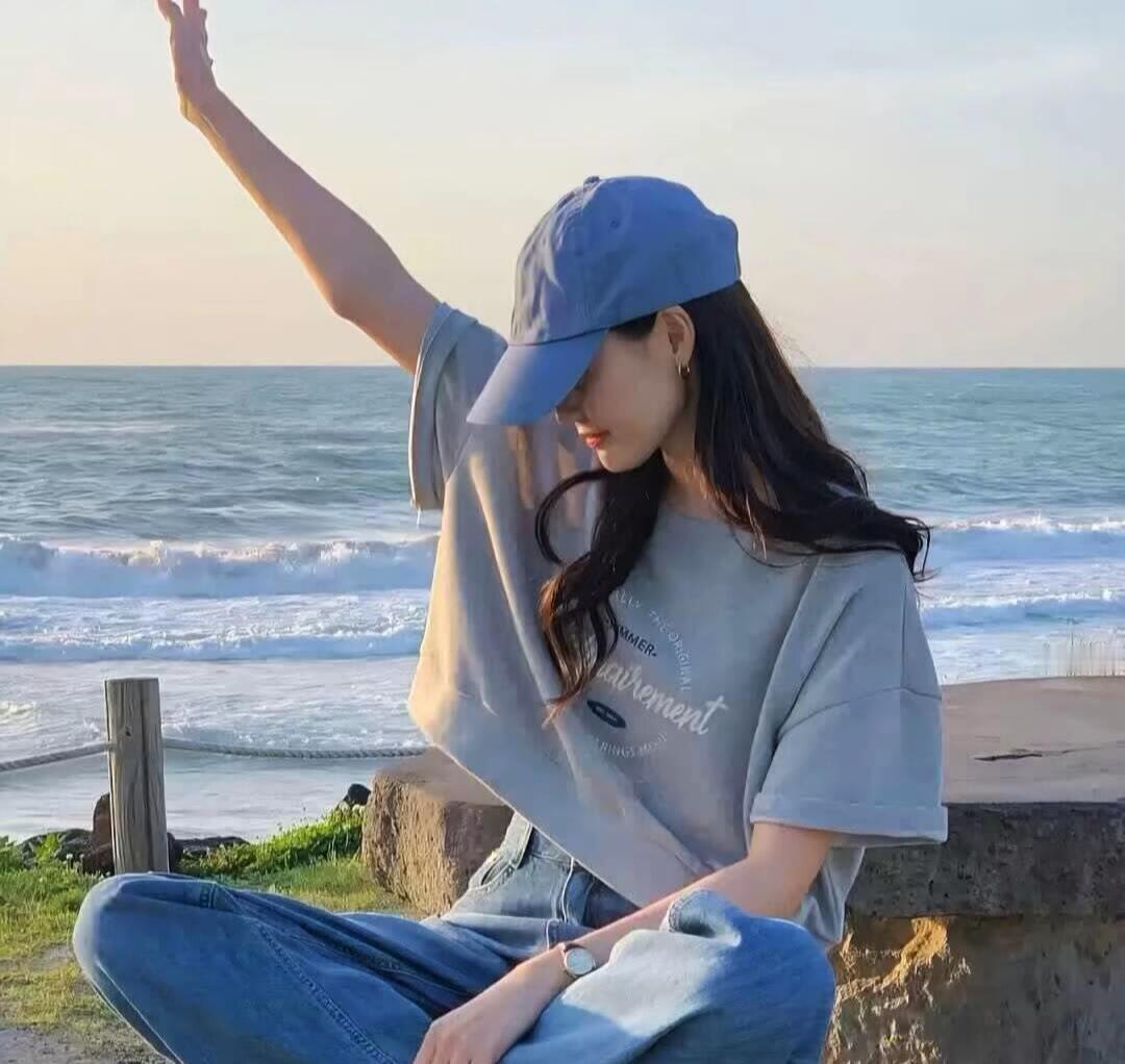 ins风头像  高级感头像  氛围感头像  高质头像智慧漫游