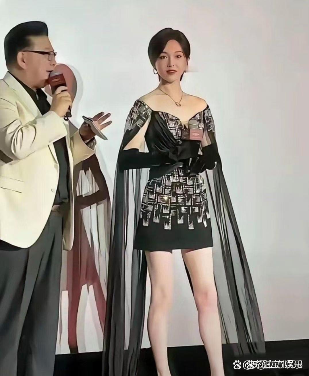 唐嫣咋变得这么瘦了 