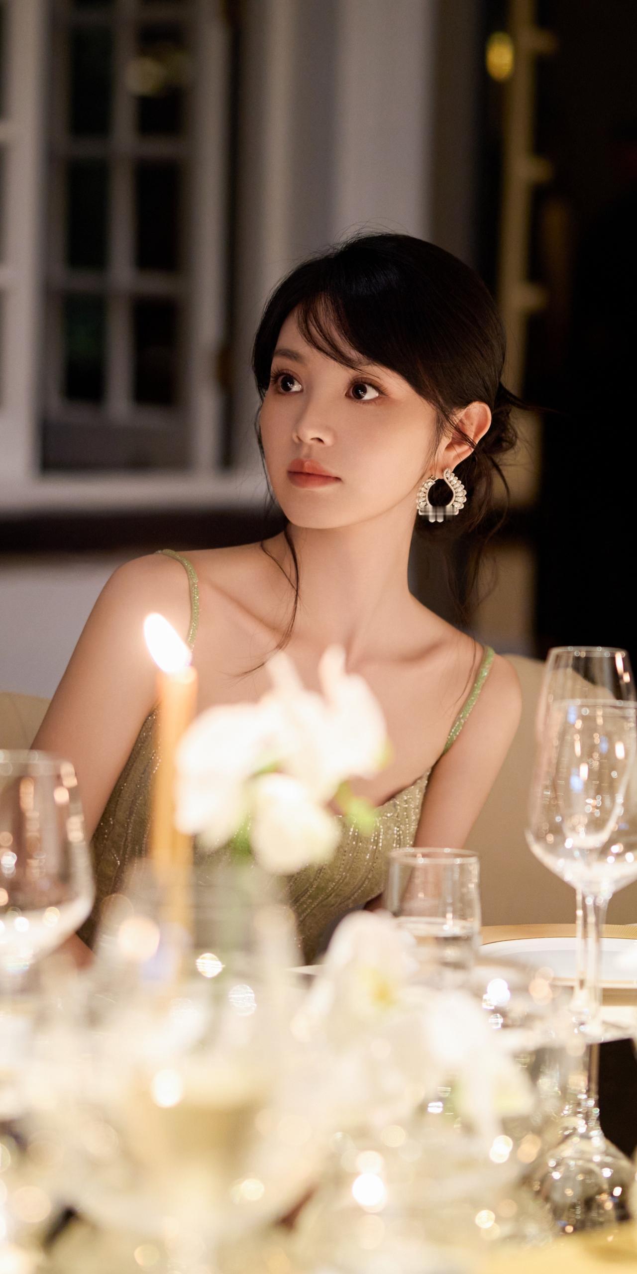 小田好美，一身明媚。❤