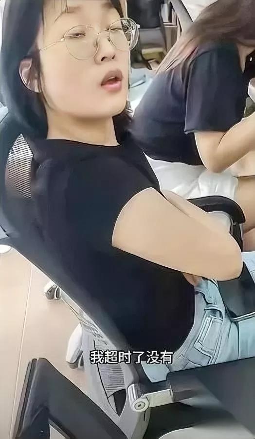 真的气笑了！

活久见啊！

居然有人为了白嫖十几块的外卖，专门坑跑腿的骑手。