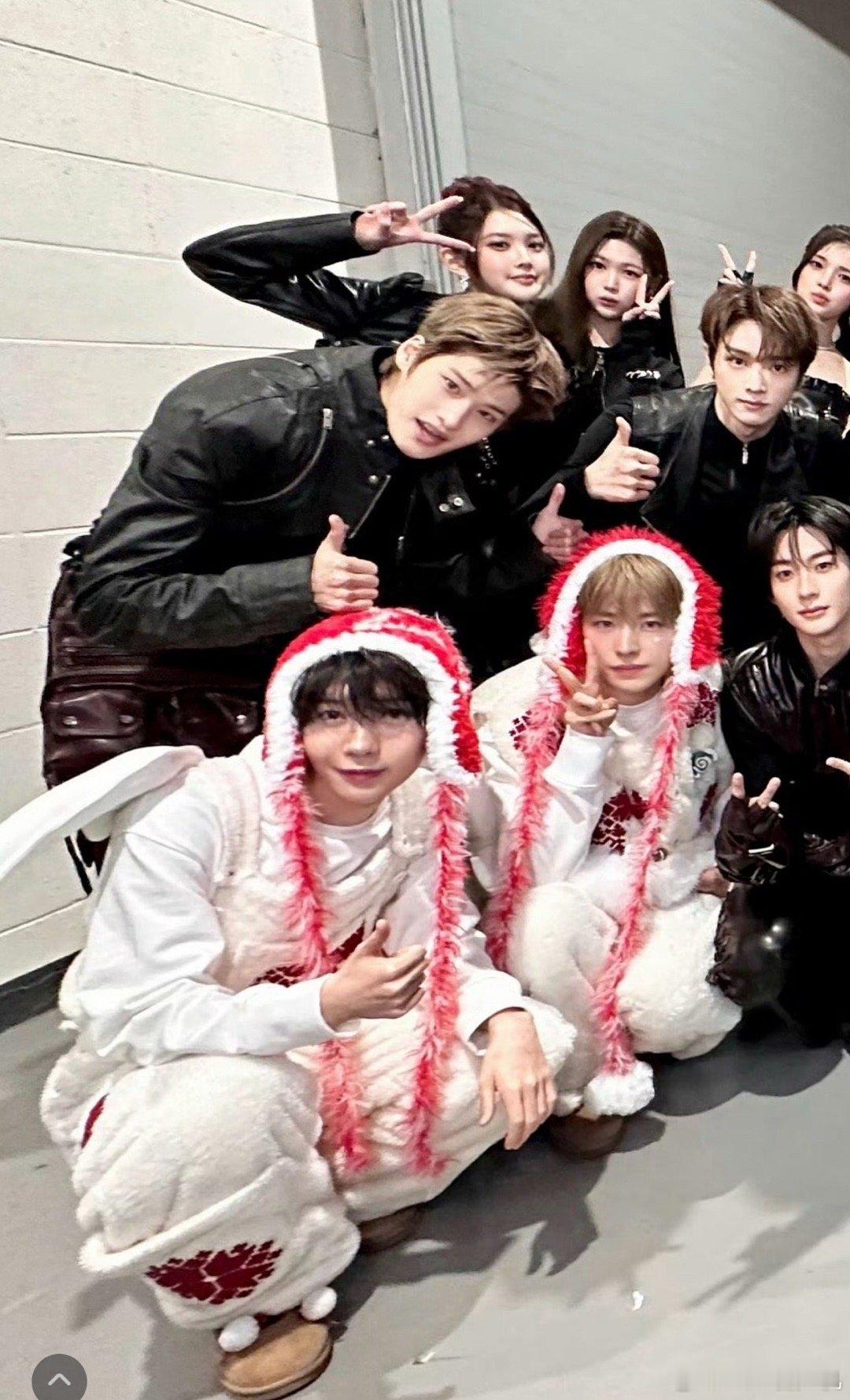 SM家族2025SBS歌谣大战大合照郑允浩、李泰容、NCT DREAM、aesp