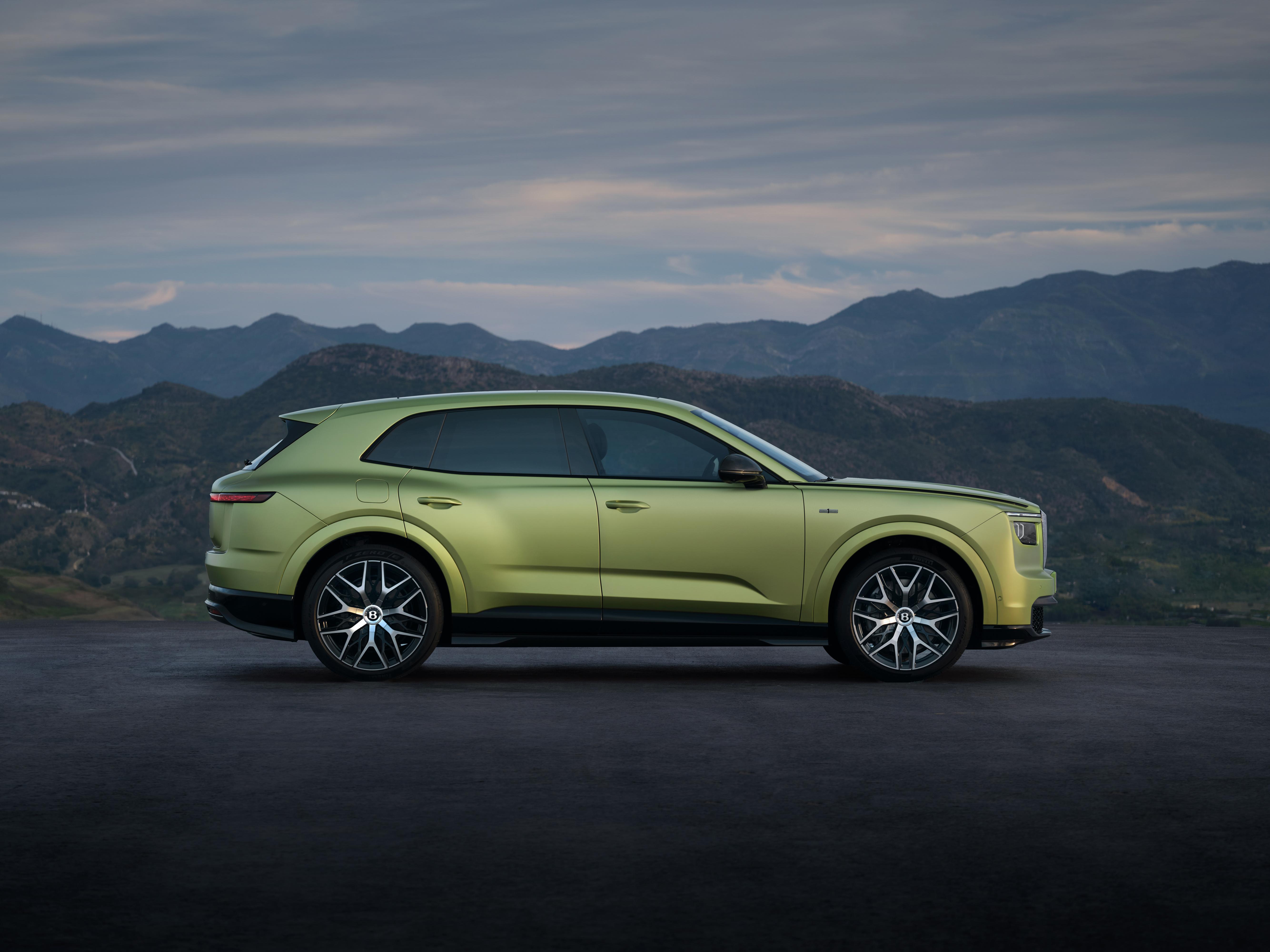 Bentley Torcal "First Edition"   宾利首款纯电 