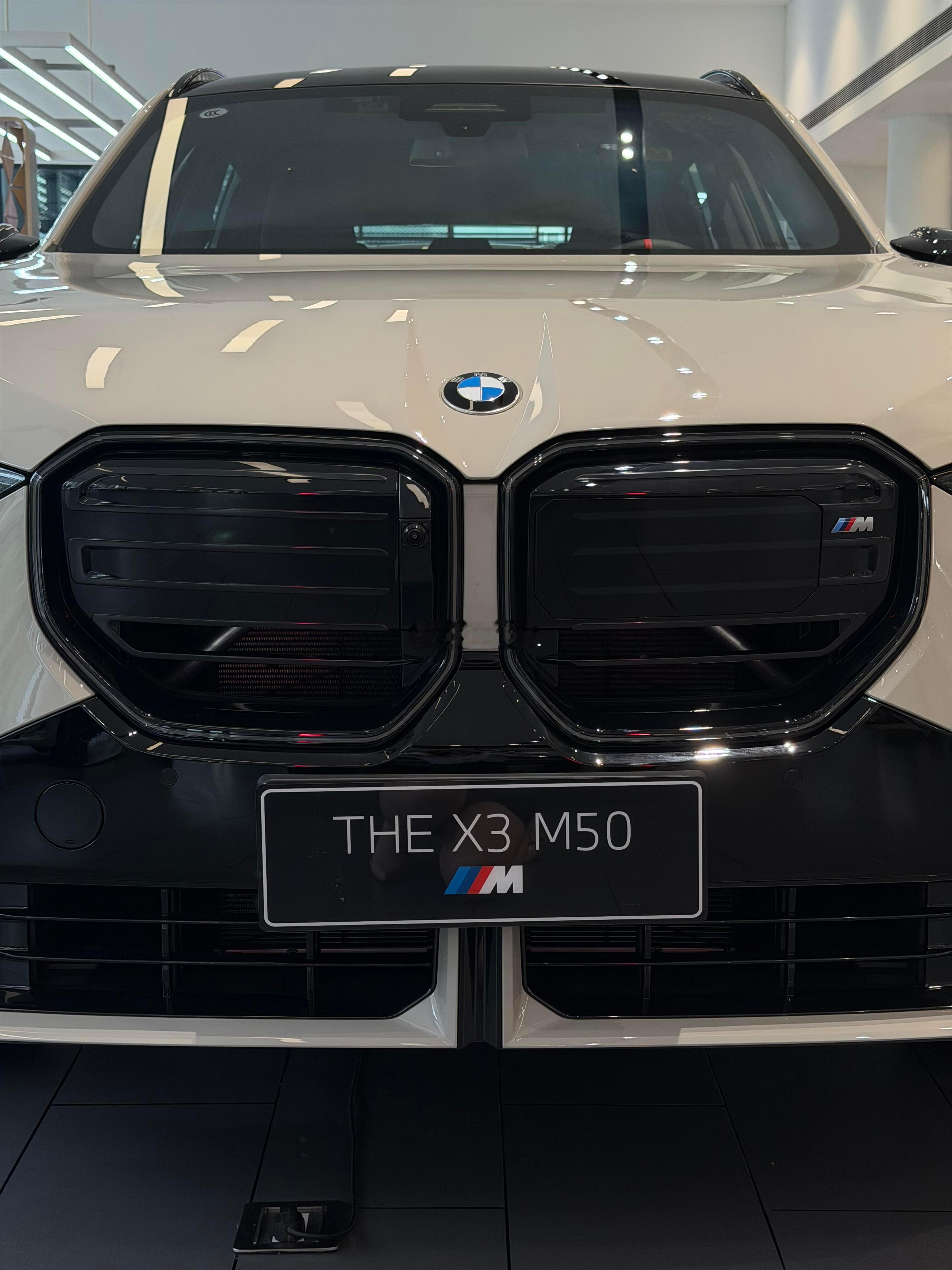 50万级最强六缸SUV虽然是M Performance，但声浪真的会长启动那一下