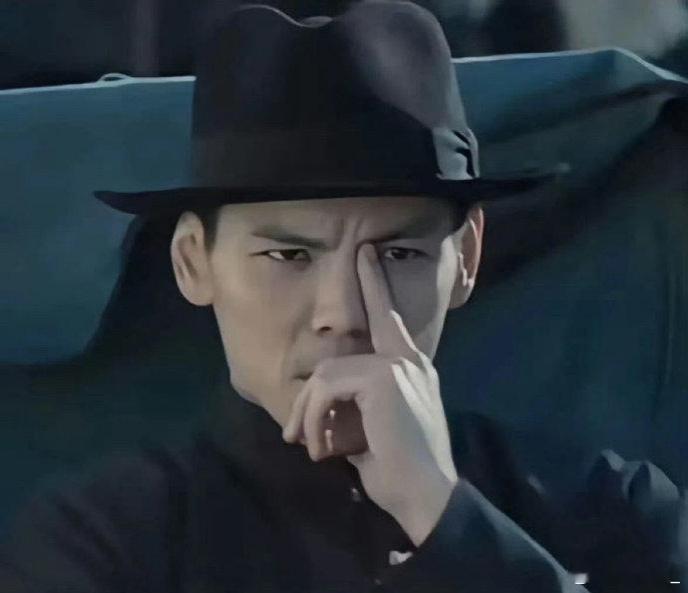 #原来向佐戴的帽子是许文强同款#看来大家都被向佐的帽子吸引了呢！确实，这款帽子和