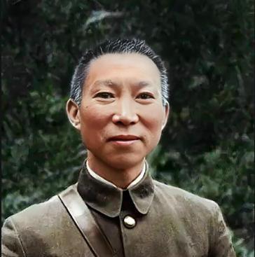 1952年薛岳打电话质问蒋经国，蒋经国回应称并非自己本意，建议薛岳直接去问对方吧