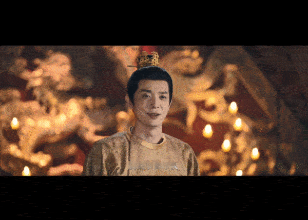 咱家长公主真是拎得清！外敌拿国土要挟，她转头就同步卢凌风，苏无名早已看破。马球场