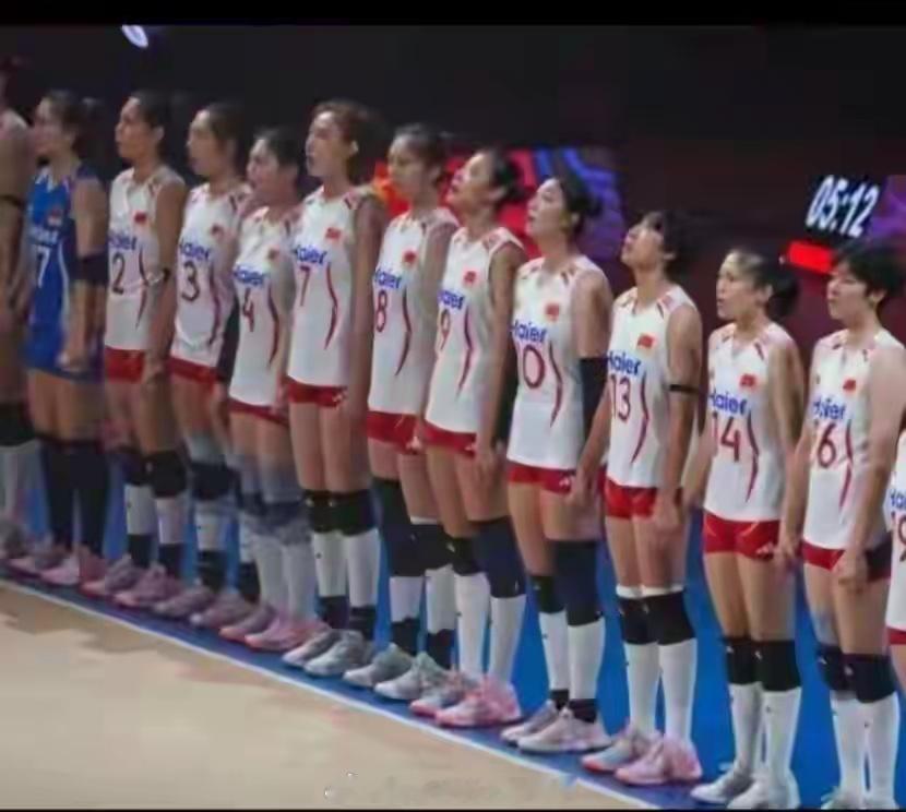 随着中国女排1-3巴西，日本1-3、泰国3-1+2连胜，世联赛积分出炉六月二十号