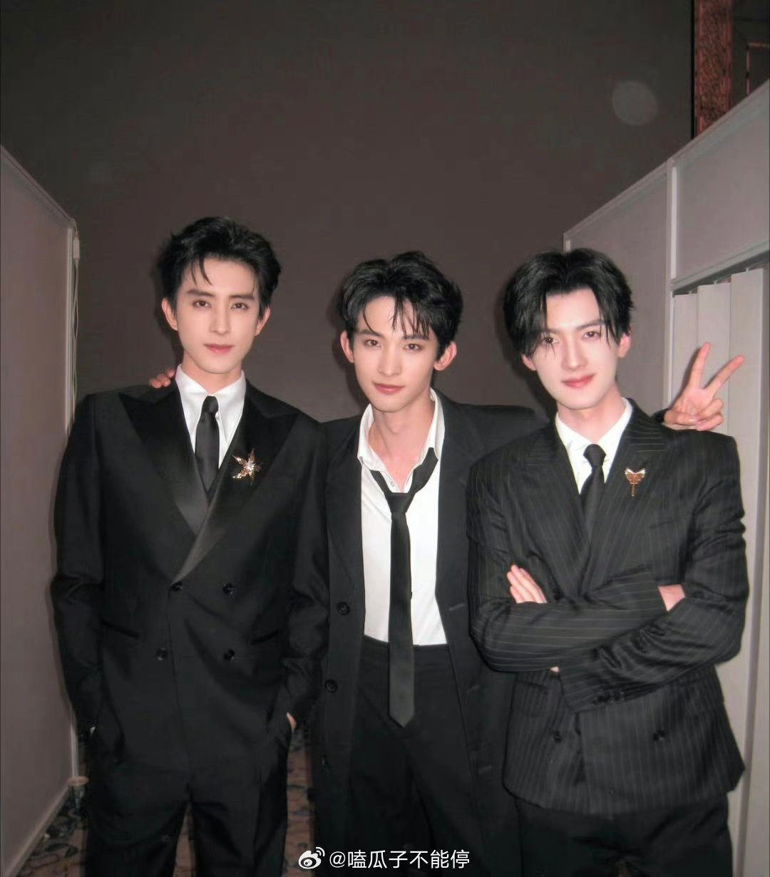 敖瑞鹏常华森同框，get谁 