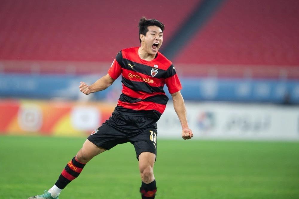 002 亚冠乙 亚冠乙 浦项制铁VS巴吞联浦项制铁目前联赛只有最后一场了，球队也