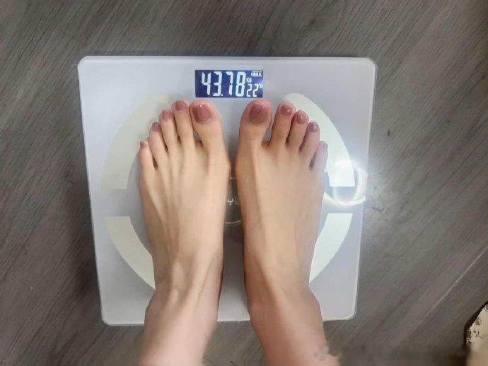 喝-中药减脂太爽了！一个月刷掉了二十斤！！！ 