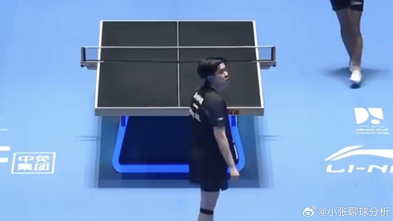 争议！25岁王楚钦罕见发火：不满看台球迷干扰比赛 怒吼“闭嘴”2月4日晚间，海口