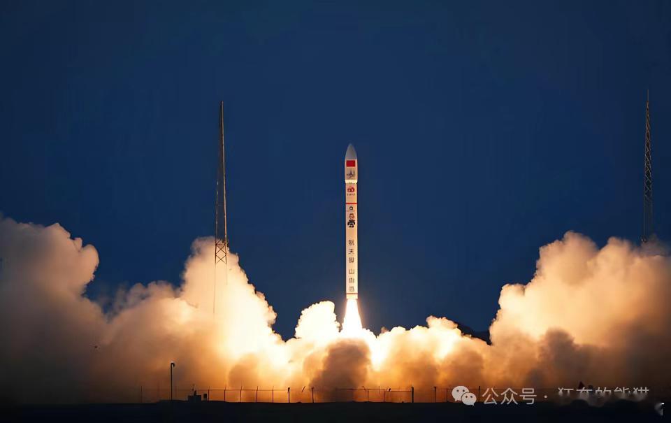 发射成功！厉害了我的国，12月6日，我国宣布在海南商业航天发射场用长征八号甲运载