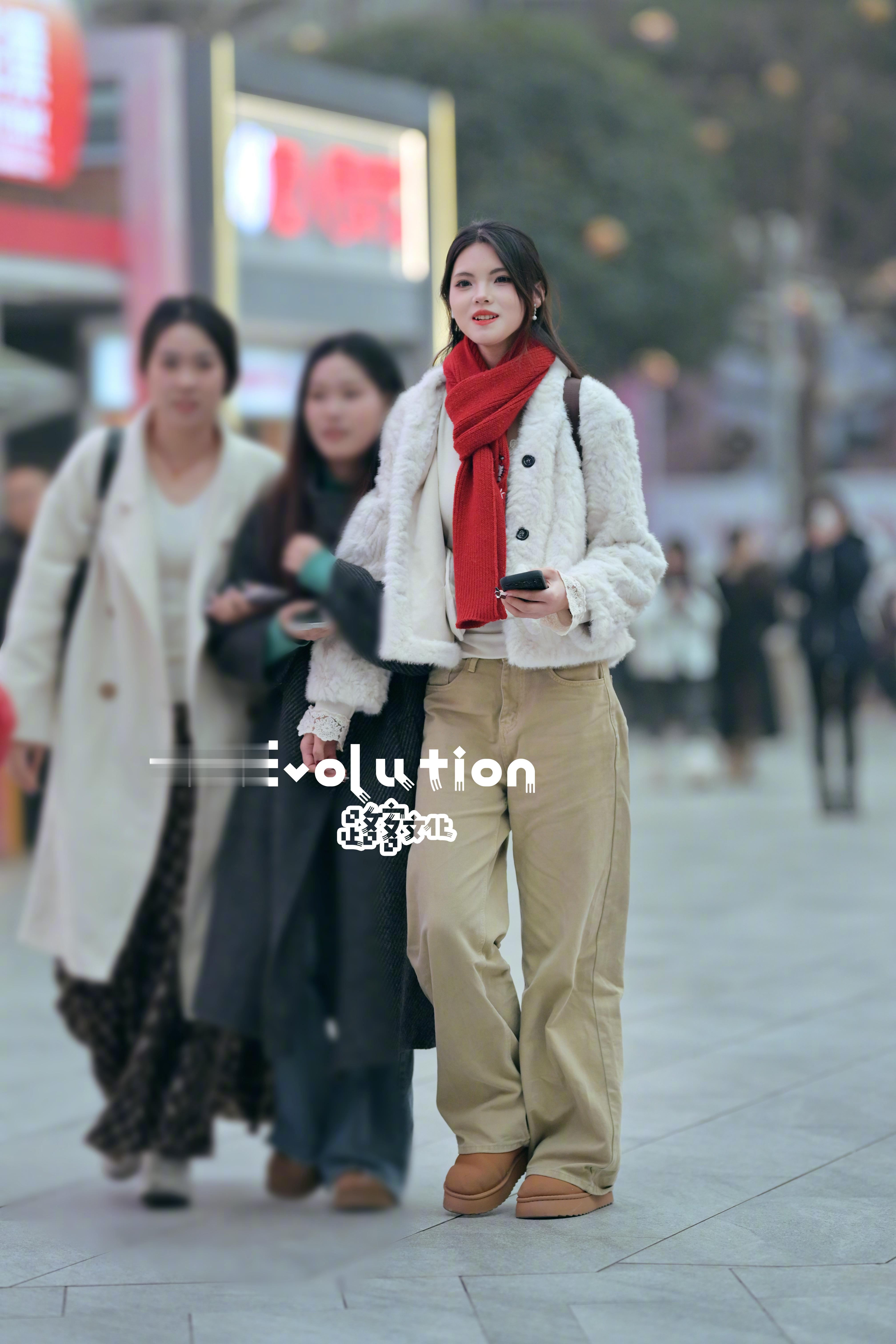 红色围巾厉害了 