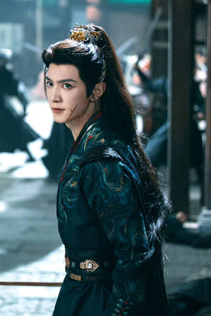 2025古偶男主很难选，但古装扮相呼声最高的好像是以下几个，你喜欢哪个？龚俊的《