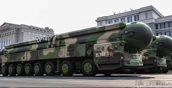 中美开战，美若使用声波武器，视为使用核武，原因是它比核武还狠，中国有核反击的权力