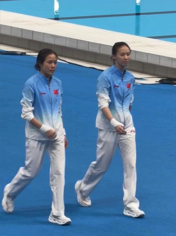 陈芋汐卢为入场，该项目实现亚运会七连冠
在跳水女子双人10米跳台比赛中，陈芋汐卢