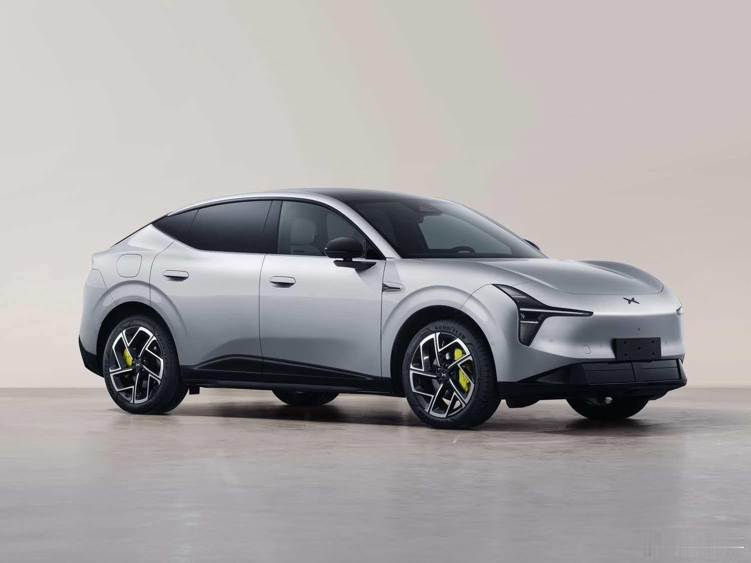 小鹏MONA的SUV版本，大家天天念叨的，终于工信部亮相了。还是提醒我的。车型命