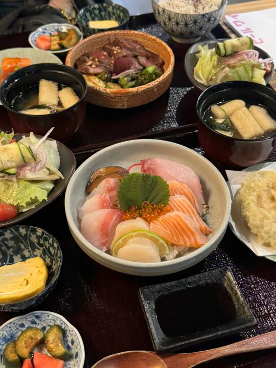 墨尔本｜午餐吃日式漂亮定食🏮✨