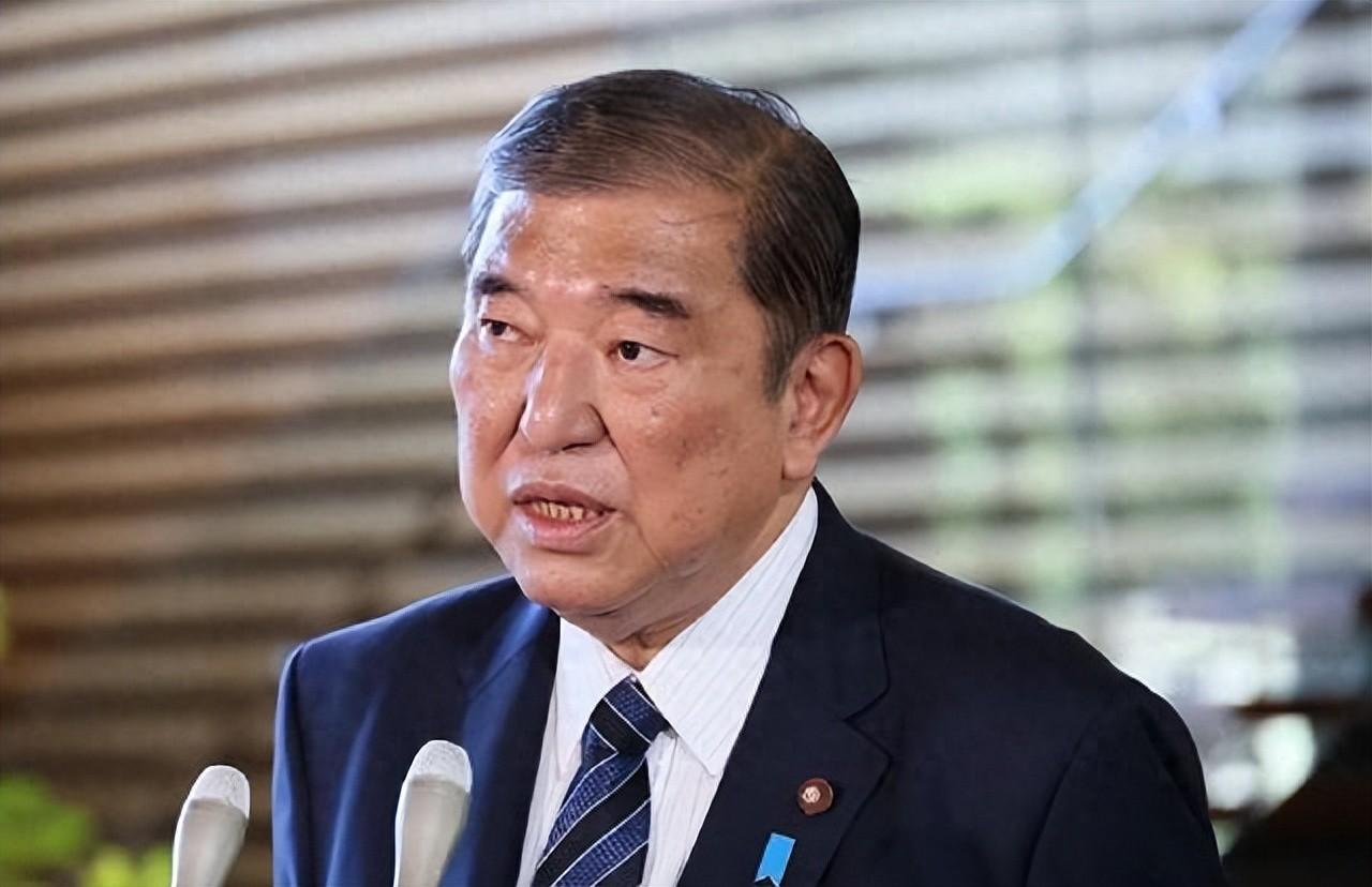 破防了！日本前防卫大臣怒了！日本前防卫大臣石破茂近几日发声了，他警告日本不要再幻